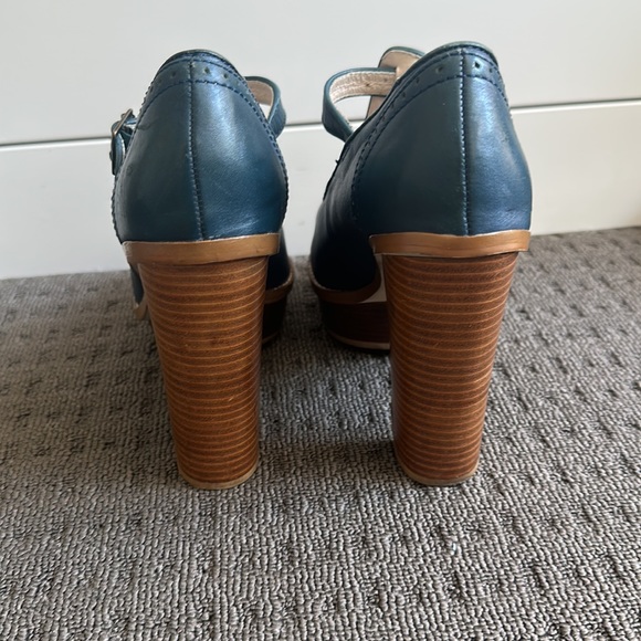 Super cute Gorman heels AU39 - Picture 3 of 7